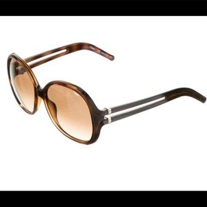 Lovely Chloe oversized sunglasses
